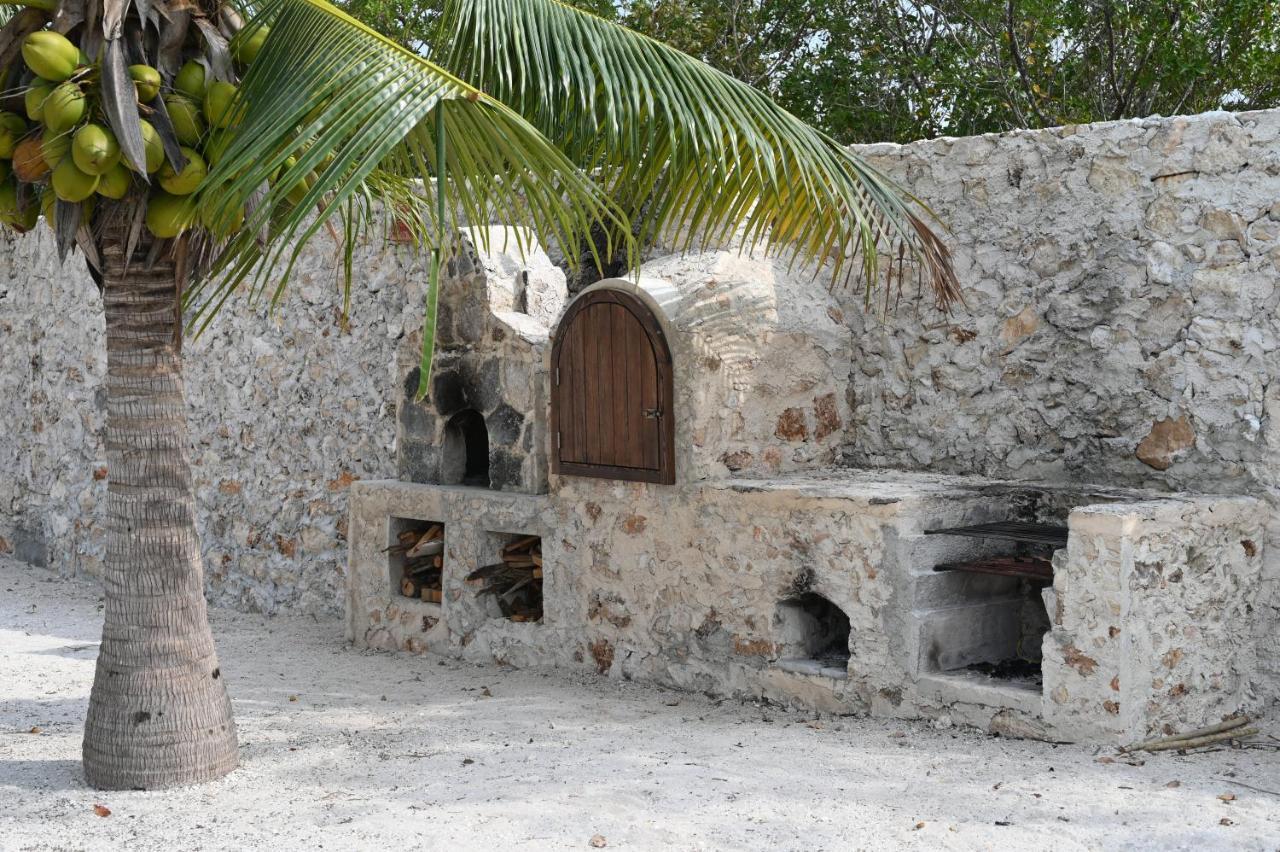 La Casa Del Mexicano Селестун Экстерьер фото